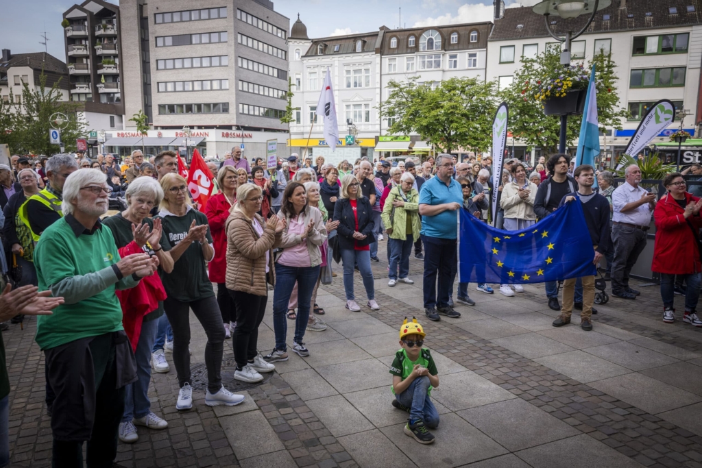05-2024-Aplerbeck-Marktplatz-Gegen-Rechts-CS-13-scaled-1-1024×683
