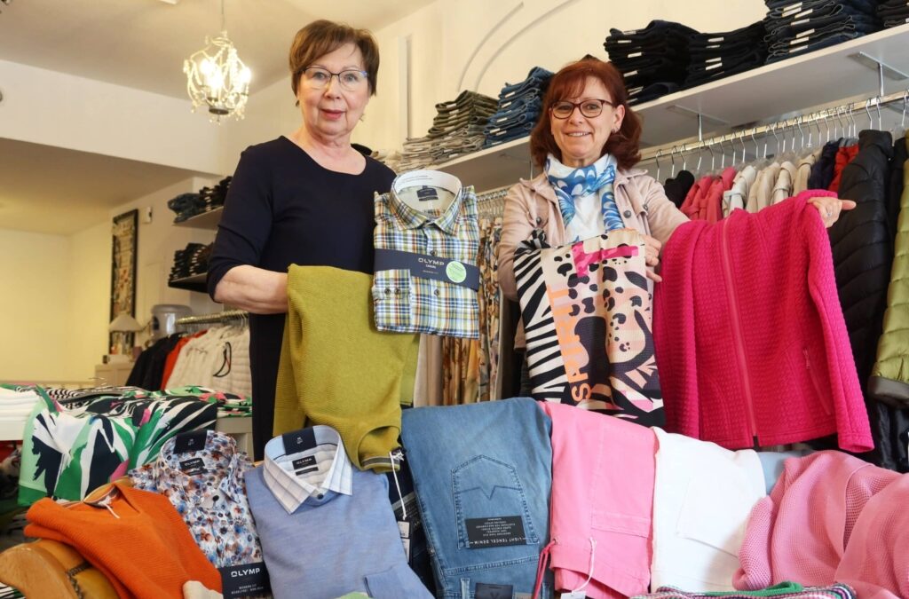 Modenschau in der Boutique Pfeiffer